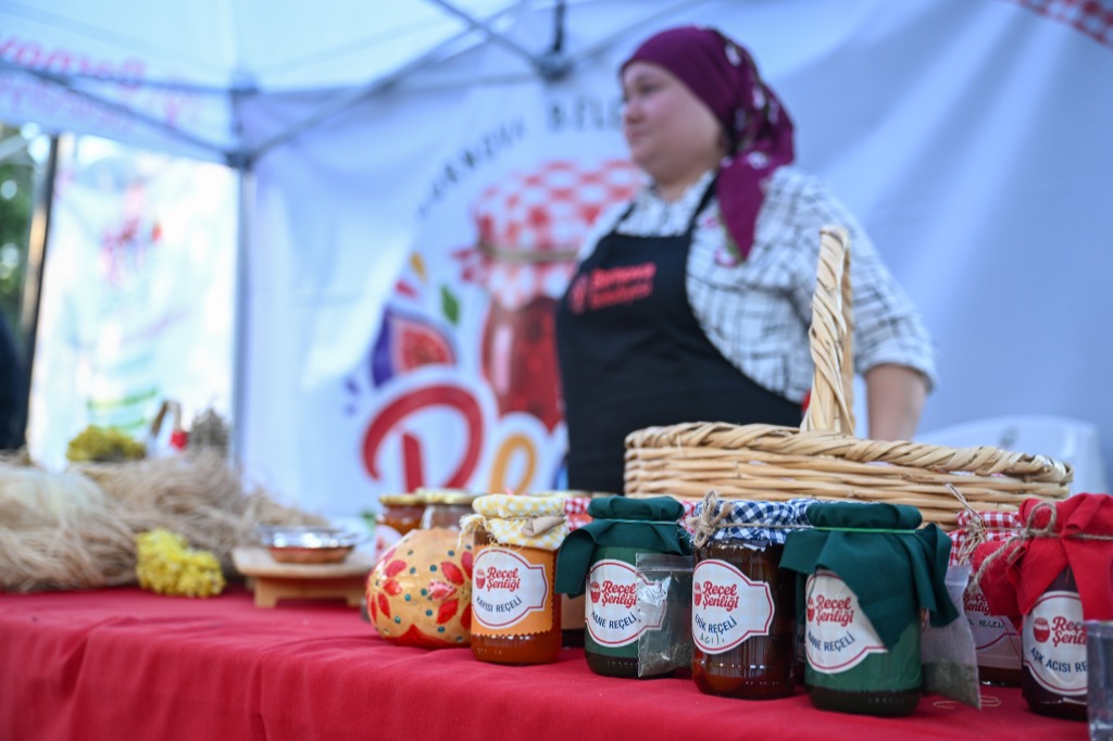 Doğal ve Katkısız Reçel Kavanozları